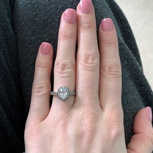 Oval Pandora ring